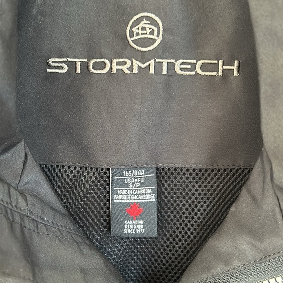 NWT Stormtech vest - Picture 2 of 10
